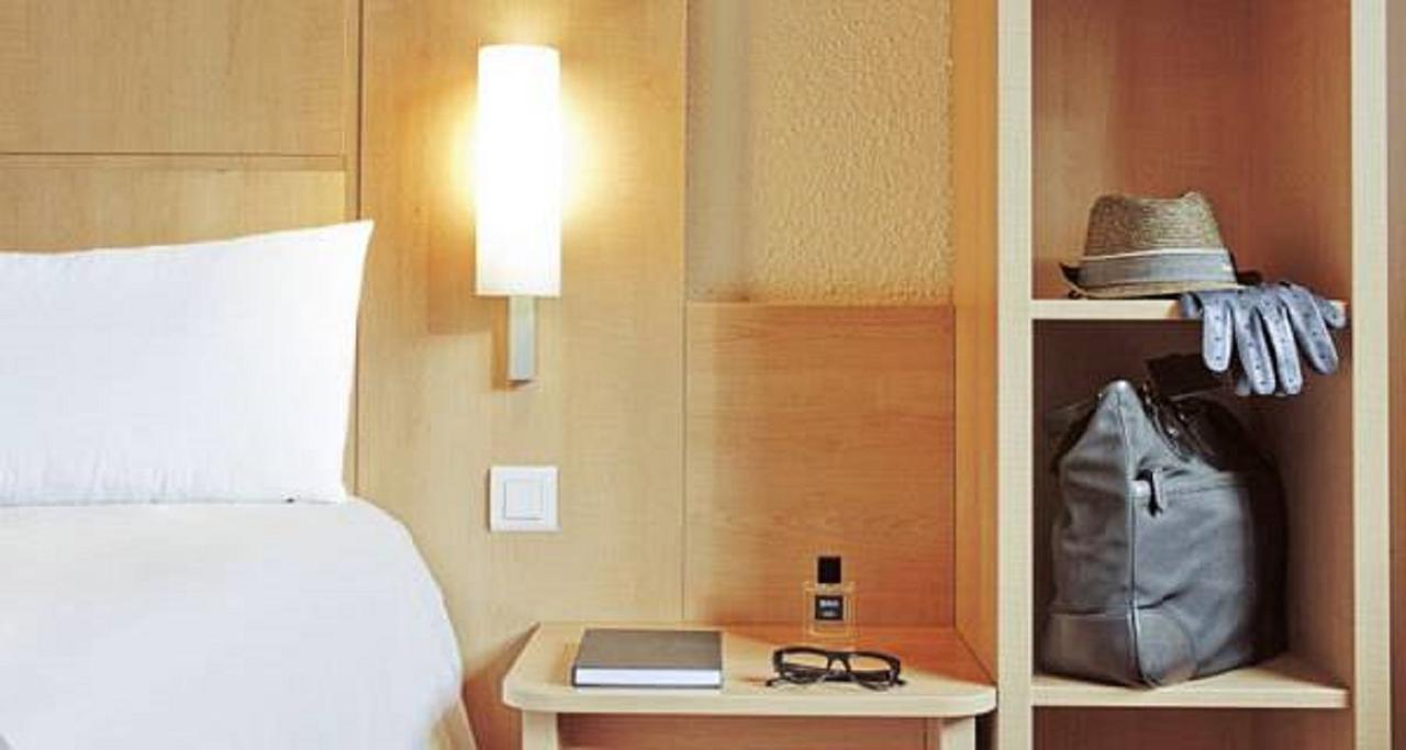 Quarto Duplo Standard
