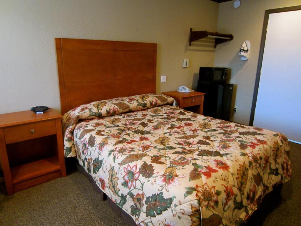 Queen Room,63564517:JPEG