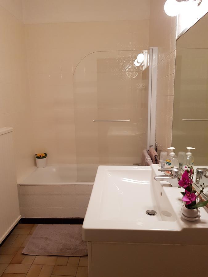 Chambre Triple avec Salle de Bains Privative