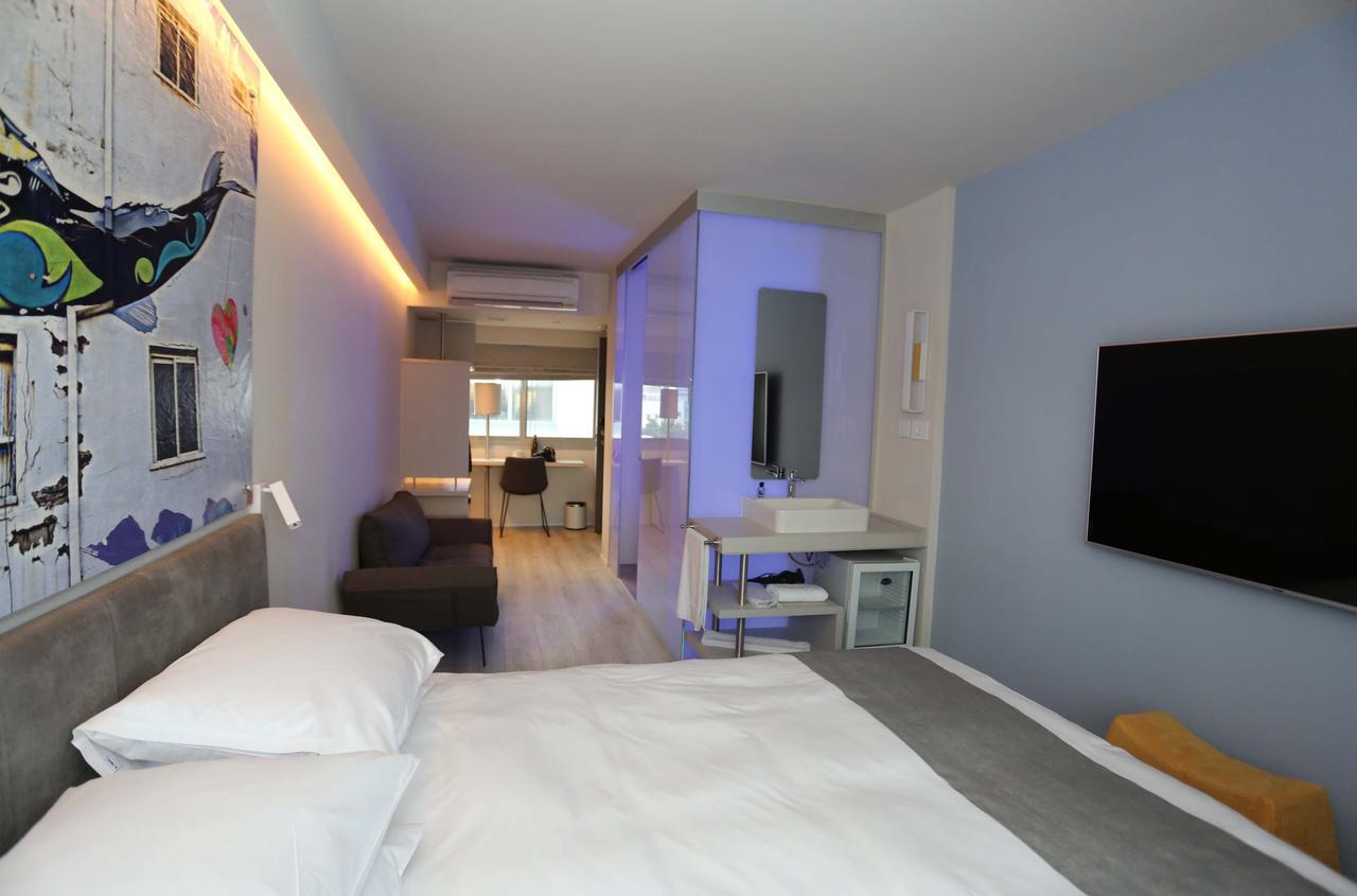 Habitación esquinera Plus (2 adultos + 1 niño) - Cama grande