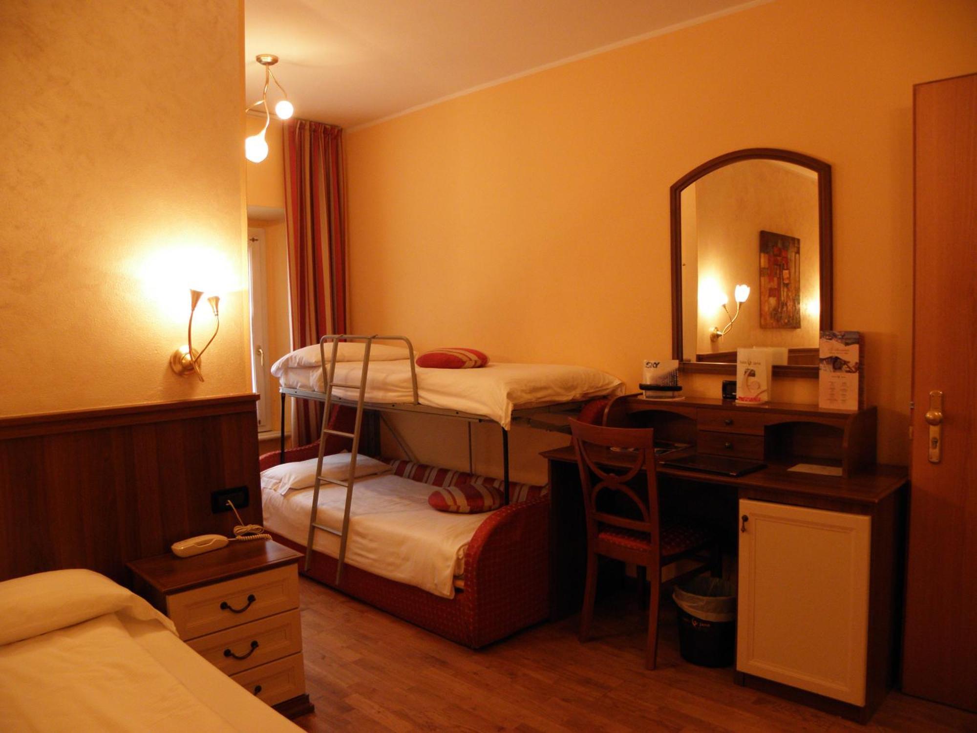 Vierbettzimmer