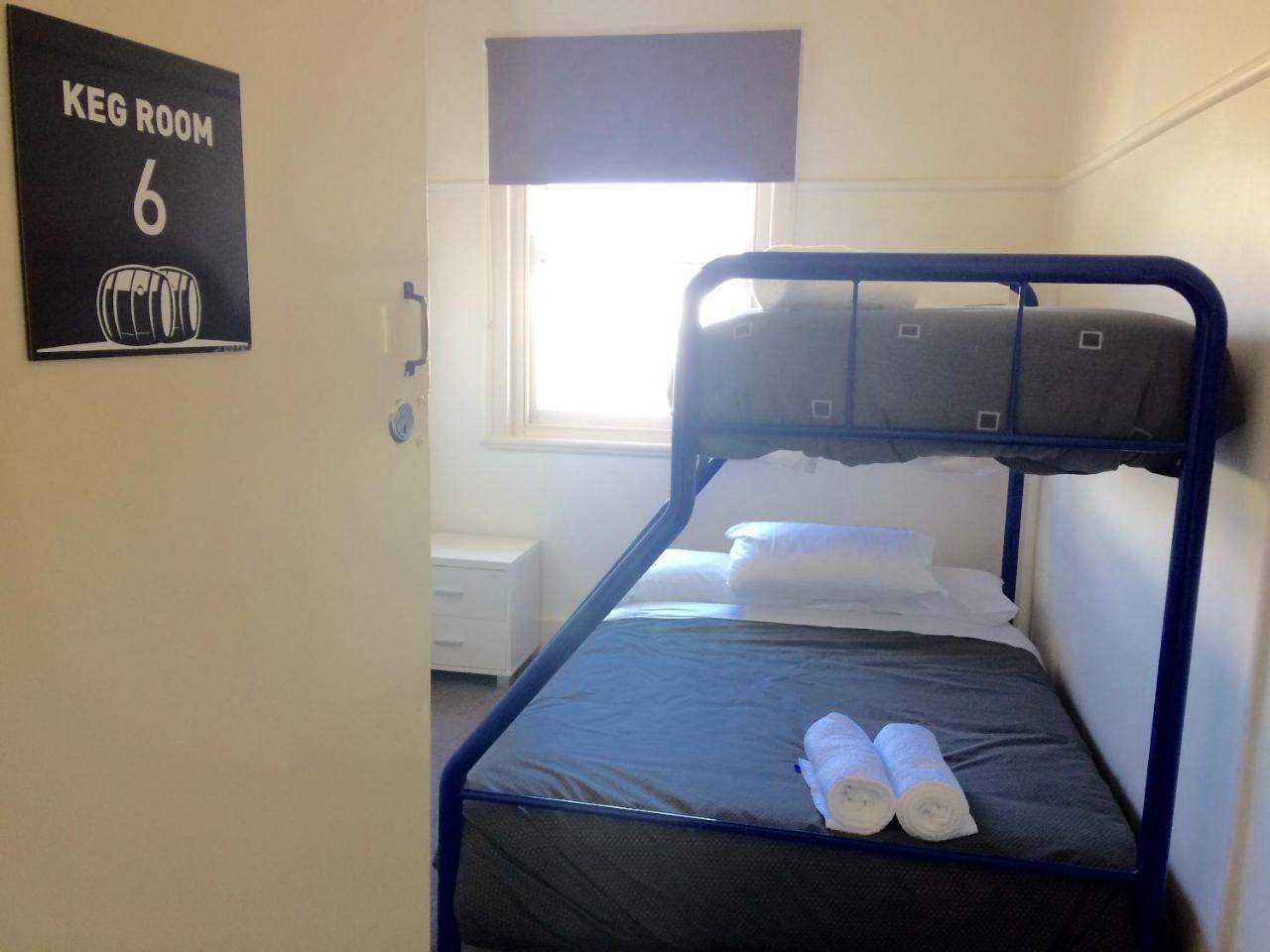 Triple Room,728129518:JPEG