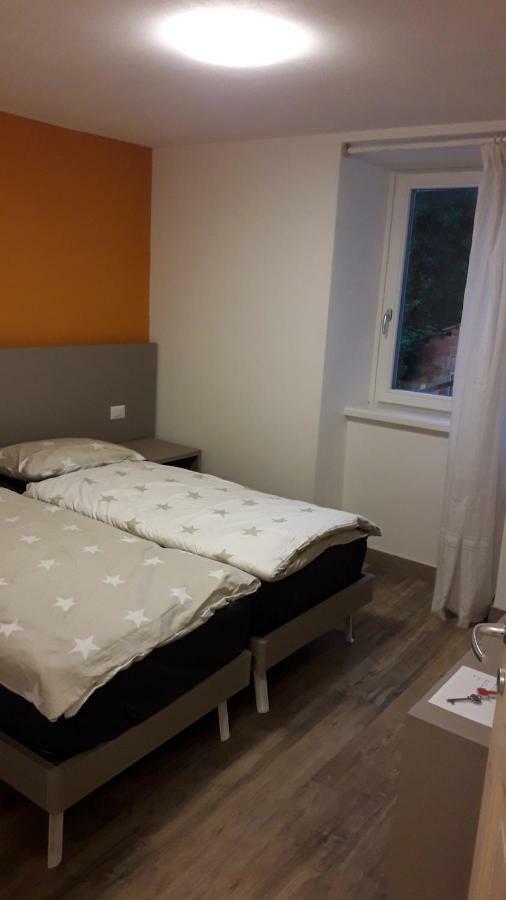 Appartamento con 2 Camere da Letto