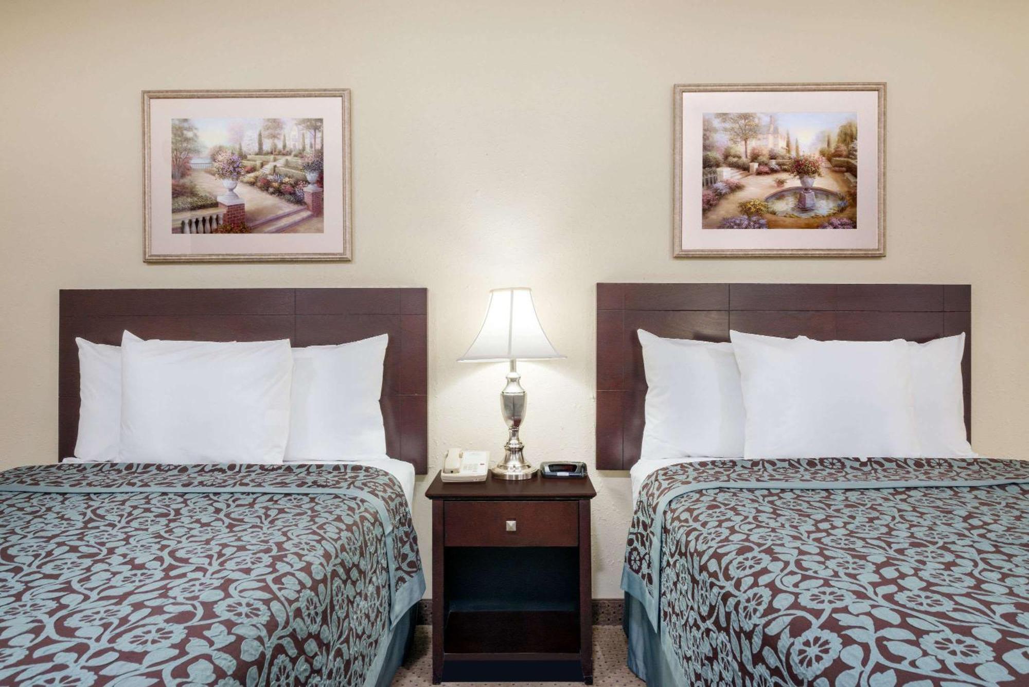 Double Room with Two Double Beds - Non-Smoking