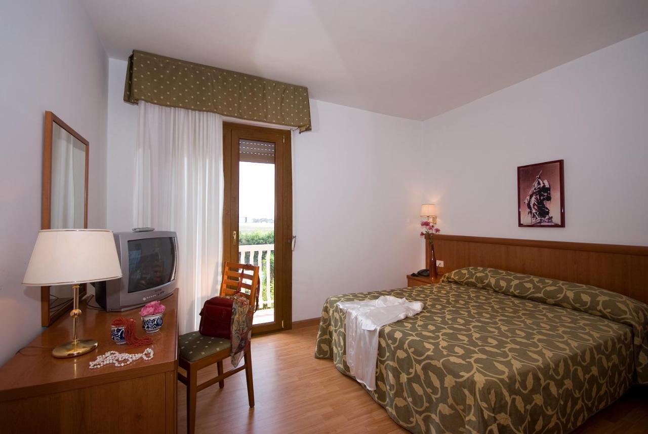 Economy Doppel-/Zweibettzimmer