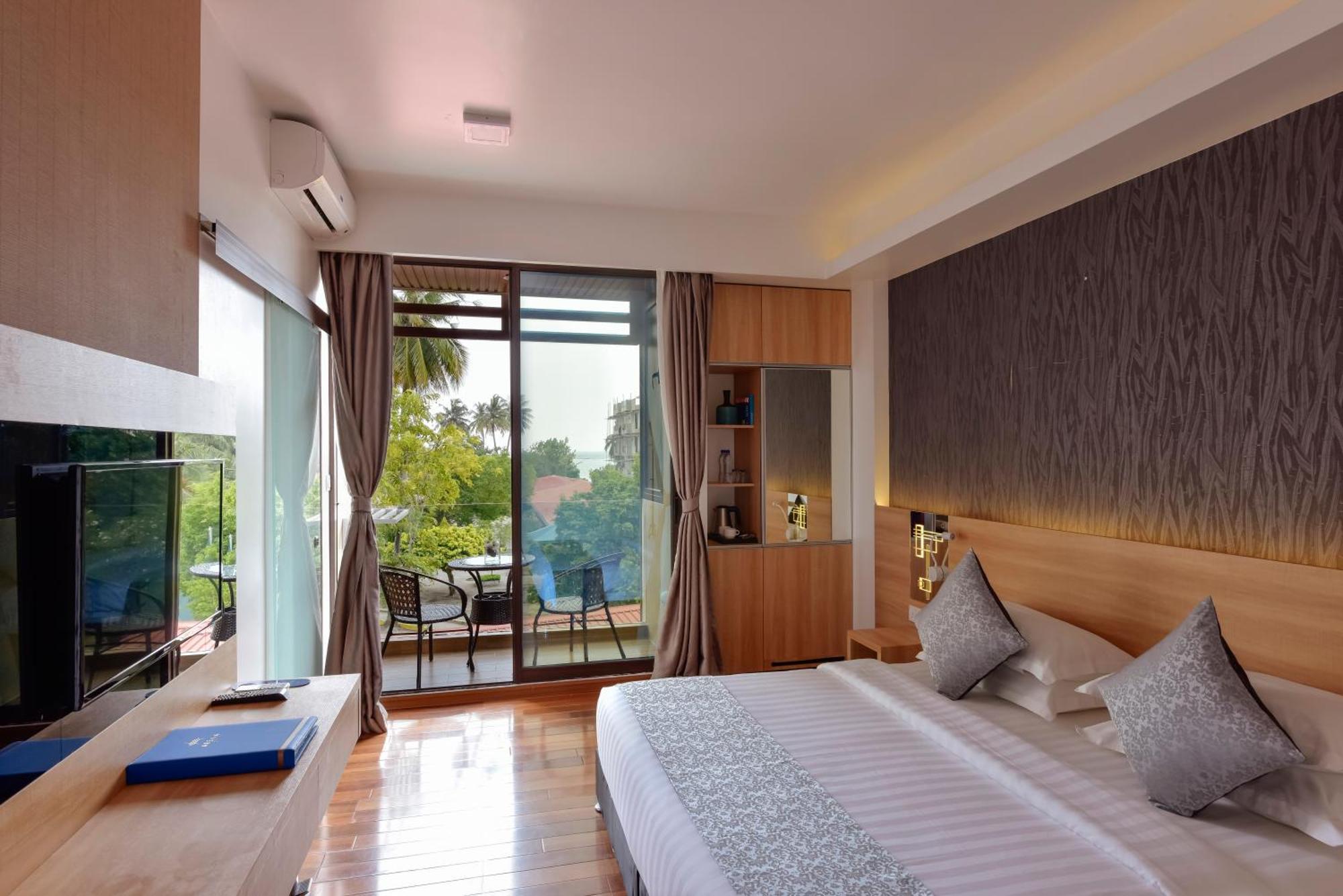Habitación Doble Deluxe con balcón y vistas a la isla
