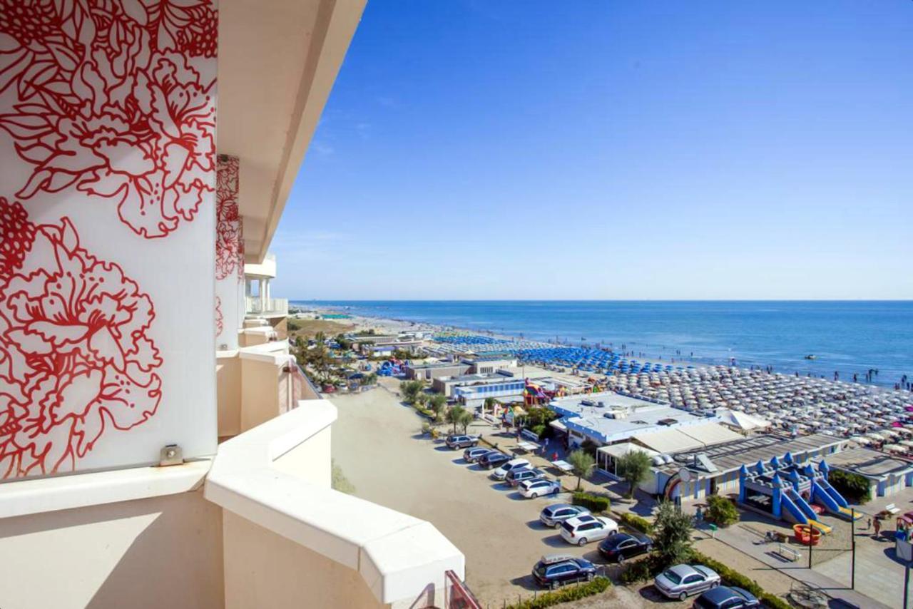 Deluxe Doppelzimmer mit Balkon und Meerblick