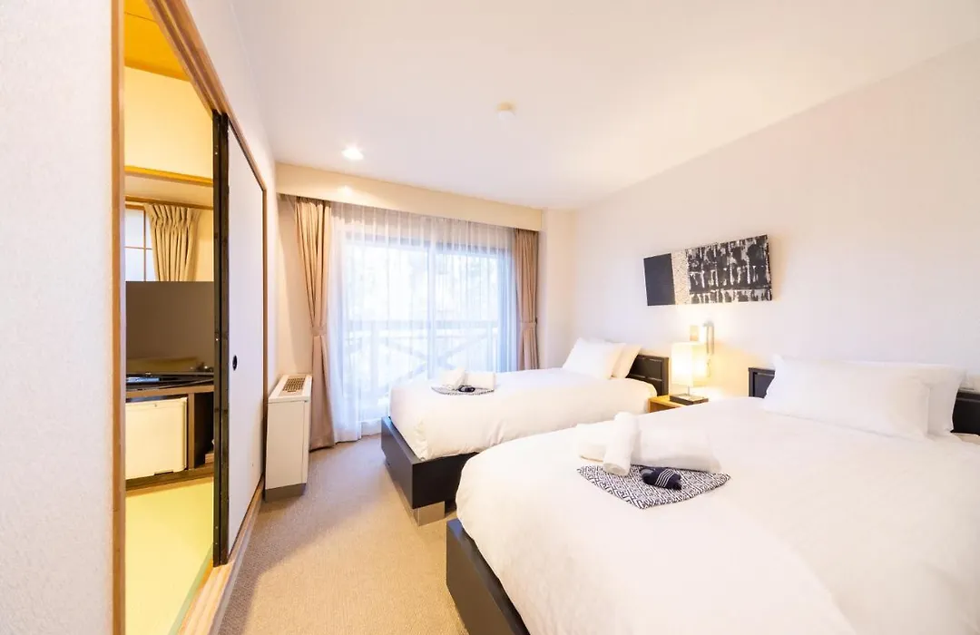 Phoenix Hotel By Hhg-1