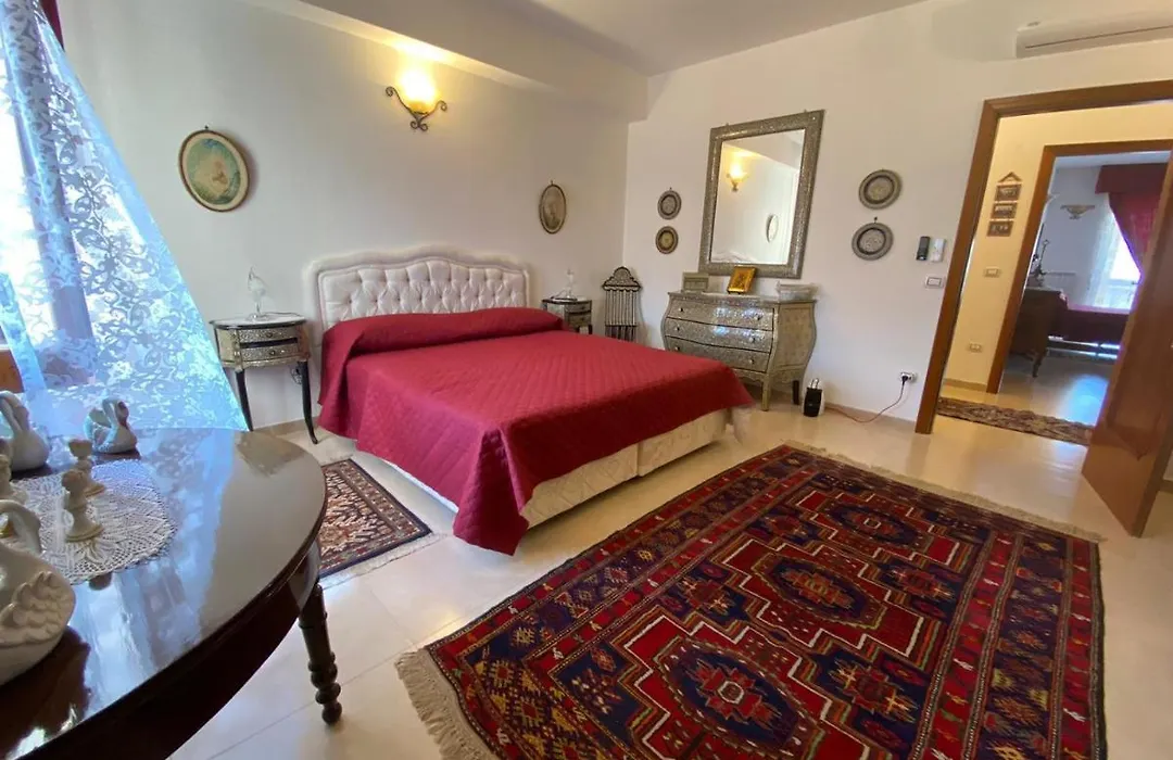 B&B Larazzo-1