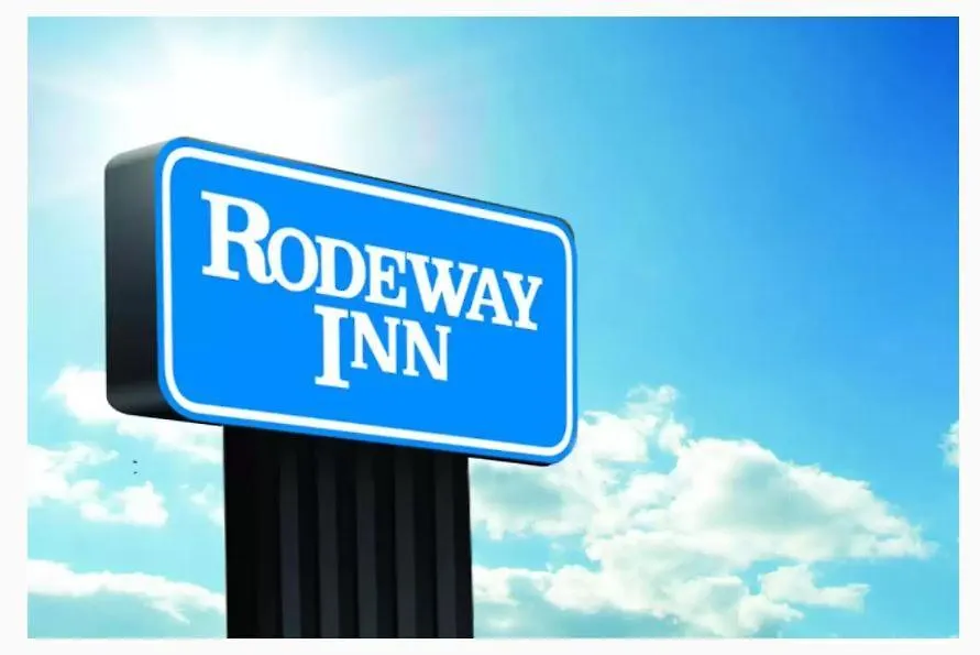 Rodeway Inn-1