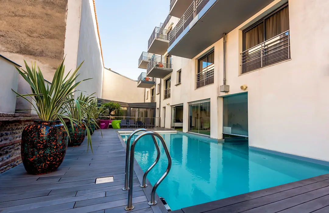 Appart Hotel Clement Ader-1