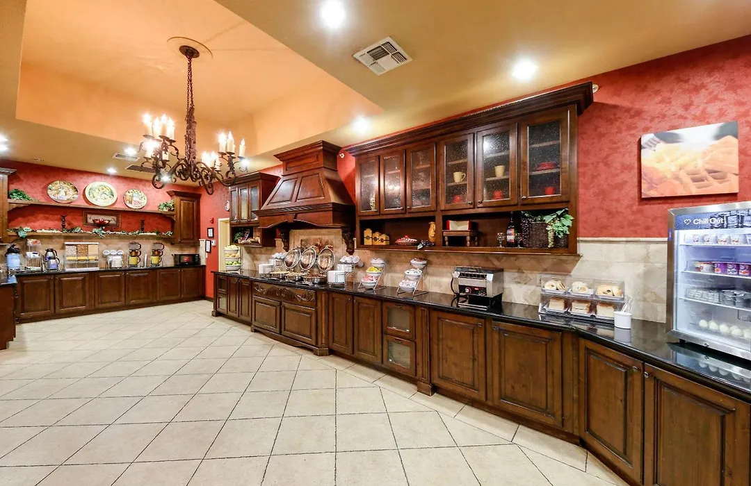 Comfort Suites Alamo-River Walk-1