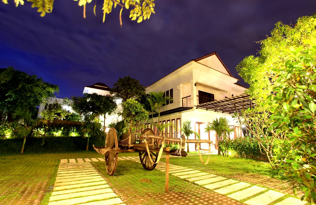 La Residence Blanc D' Angkor-1