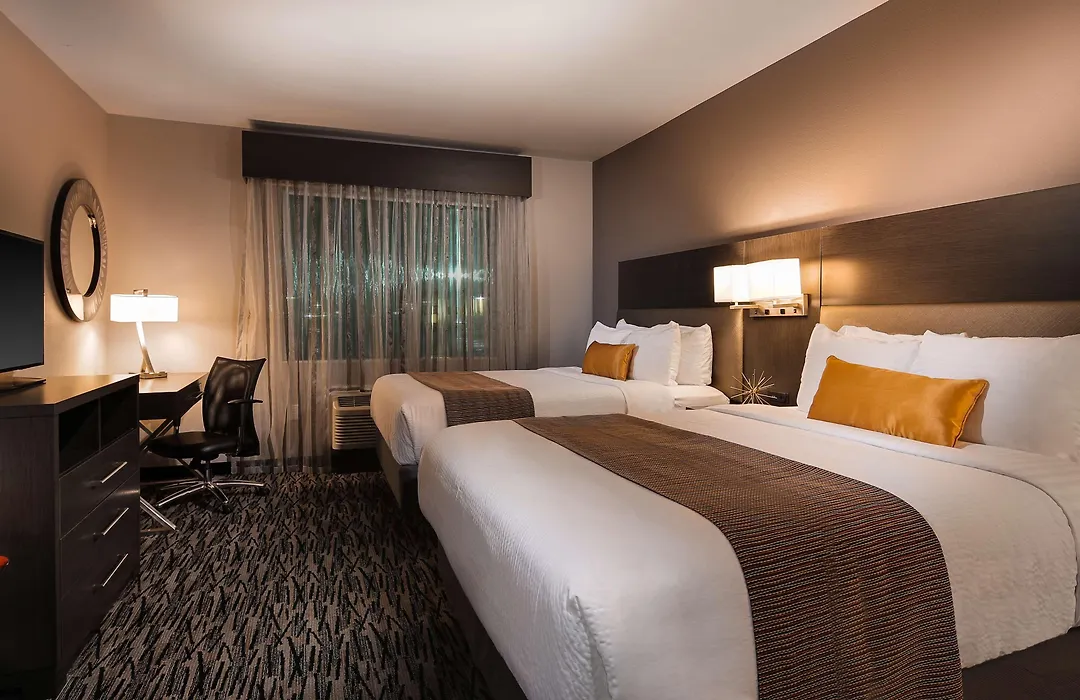 Best Western Plus Executive Residency Baytown-1