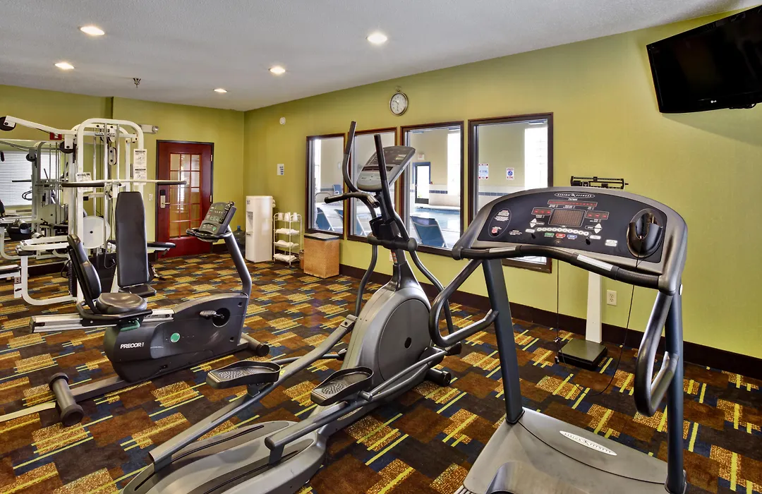 Holiday Inn Express & Suites Woodhaven By Ihg-1