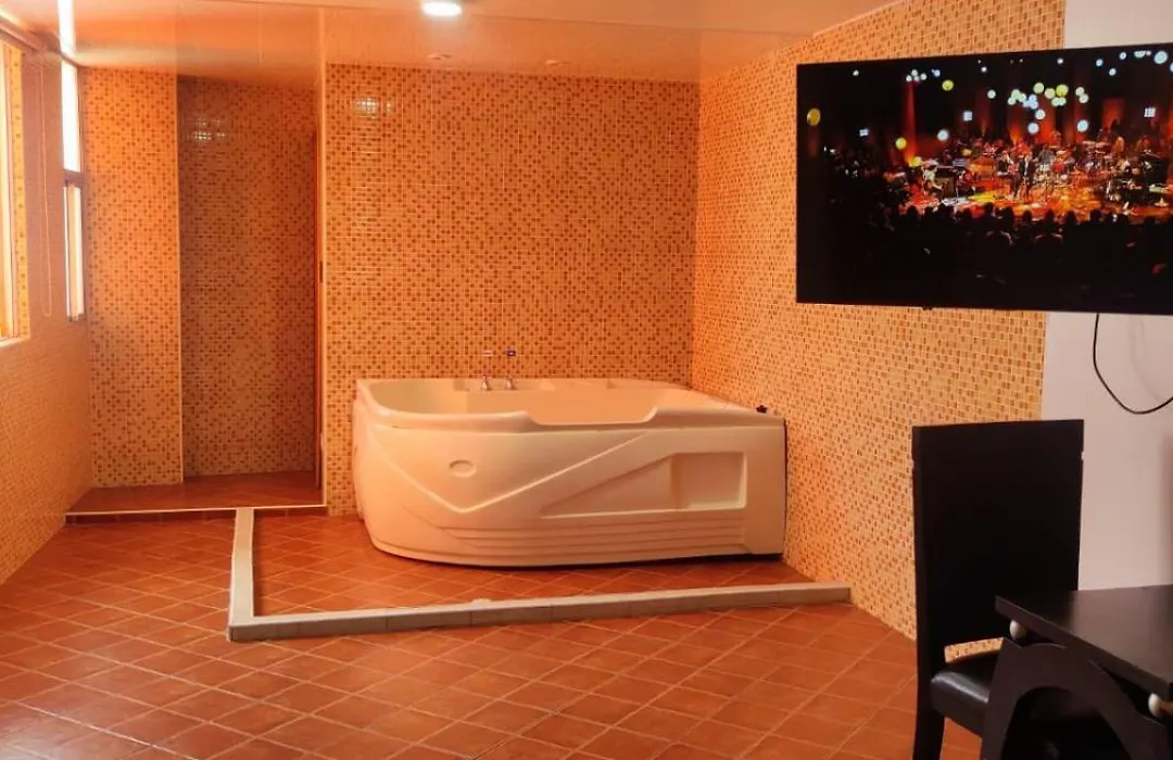 Hotel El Paraiso-1
