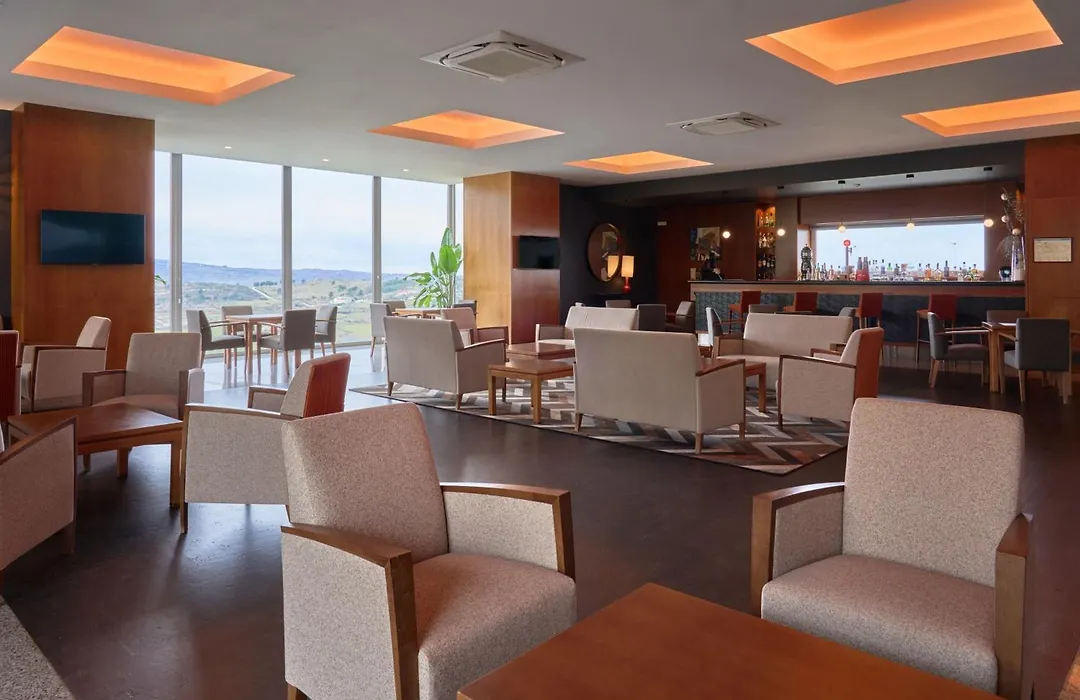Hotel Versatile-1