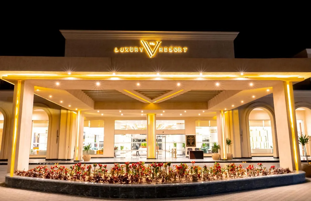 The V Luxury Resort Sahl Hasheesh-1