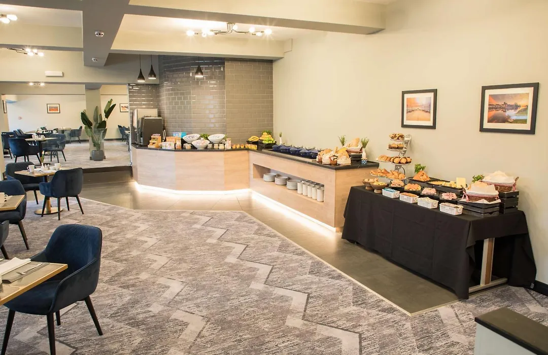 Park Inn By Radisson Bournemouth-1