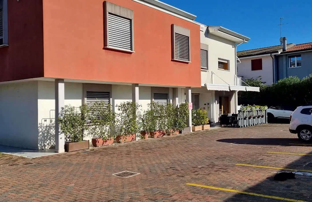 Hotel Mezzaluna-1