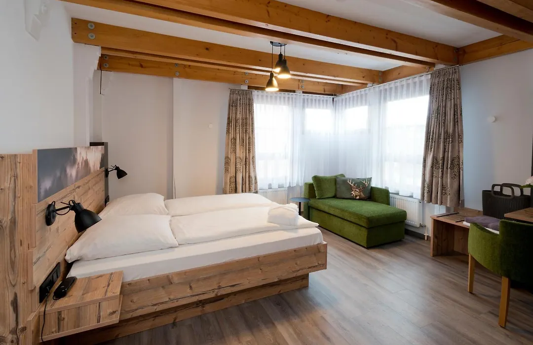 Landhotel Gasthof Krone-1