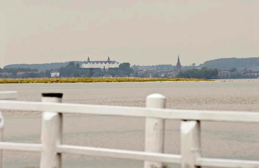 Strauers Hotel am See-1