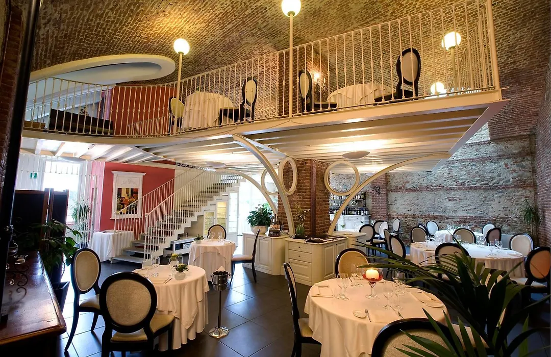 Hotel Cascina Di Corte-1