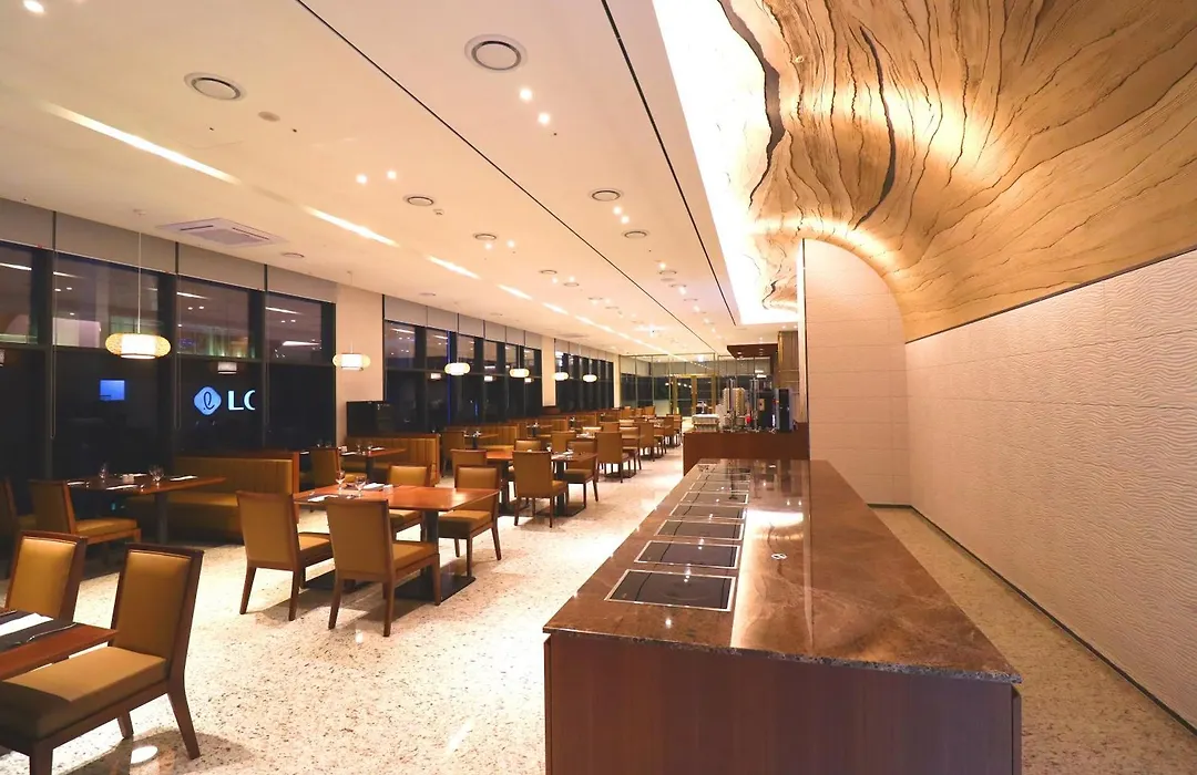 Stanford Hotel Myeongdong-1