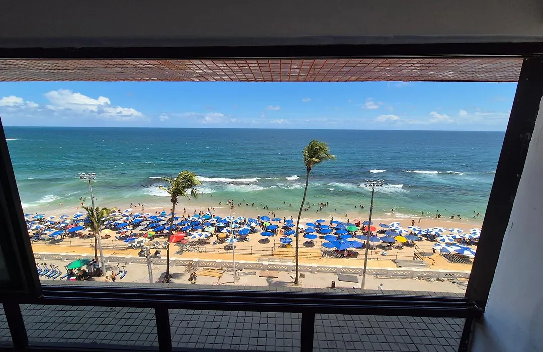Farol Barra Flat-1
