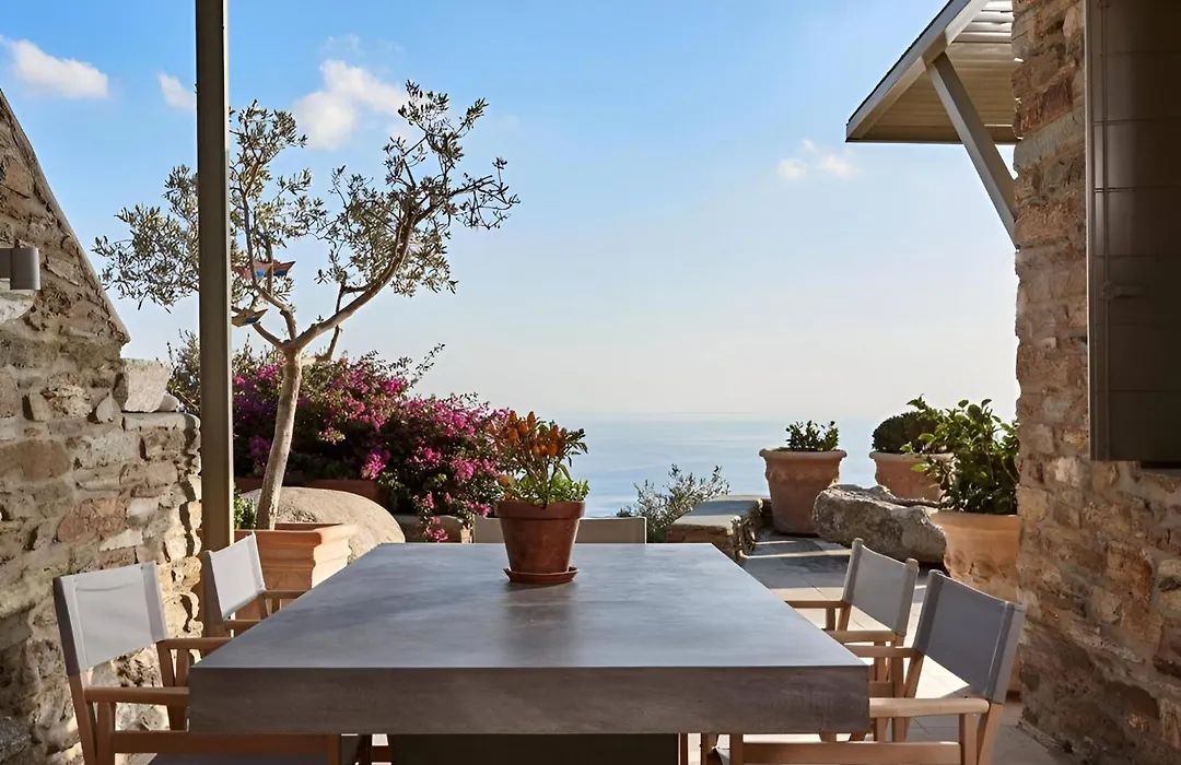 Aeolis Tinos Suites-1