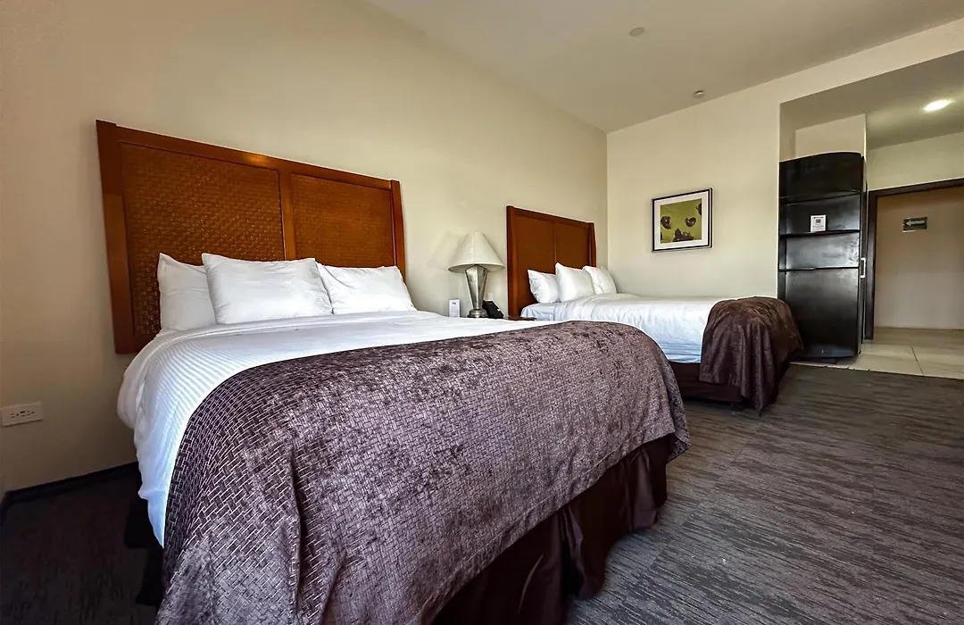 Best Western Plus Chihuahua Sacramento-1