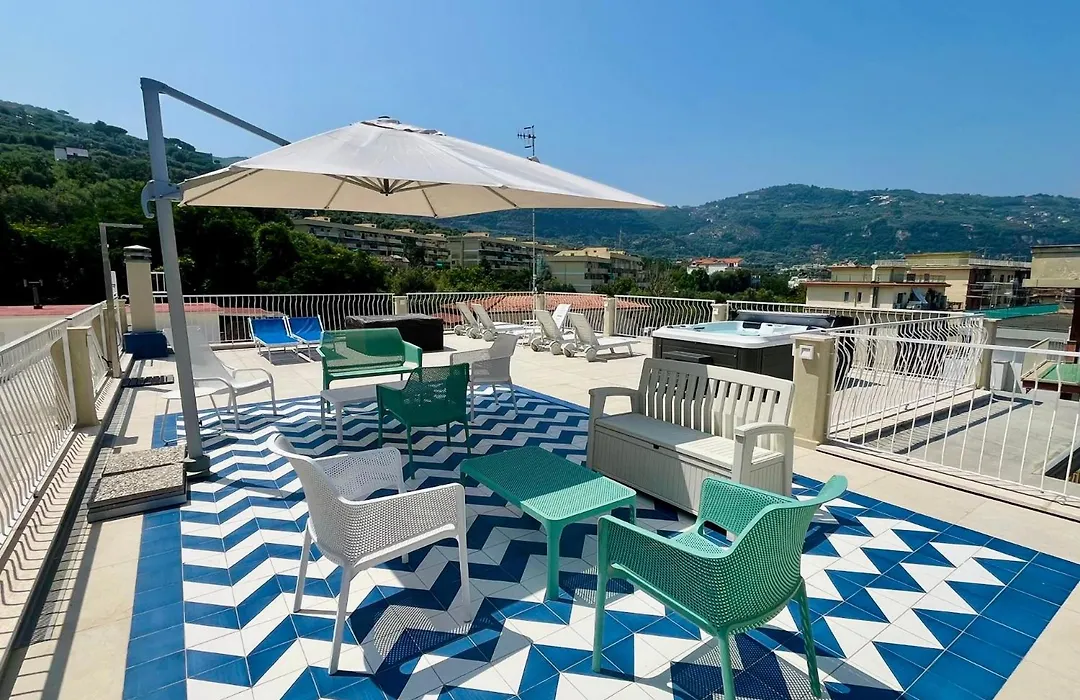 Palazzo Mauro Sorrento Luxury Rooms-1