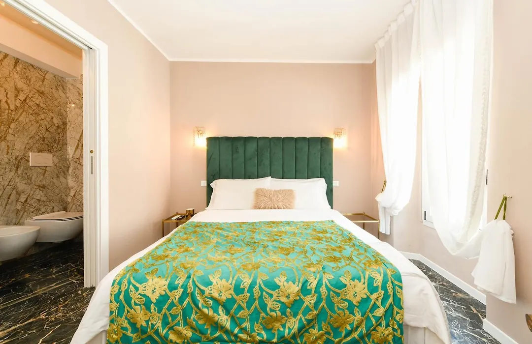 Prestige Suite Via Romagnoli-1