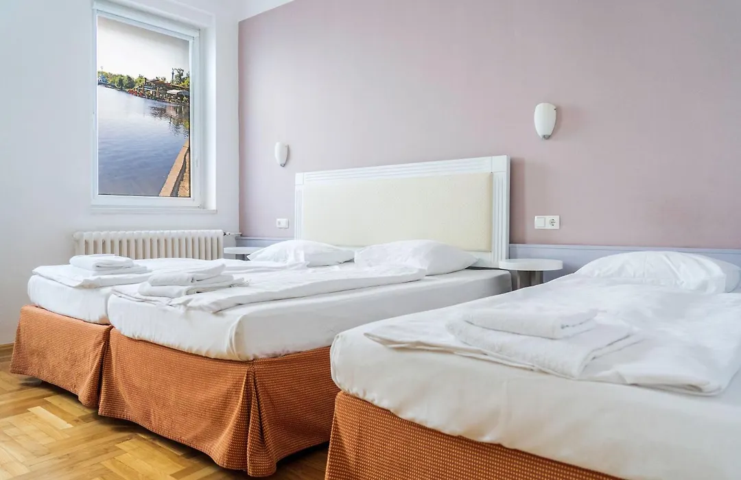 Hotel Metro-1