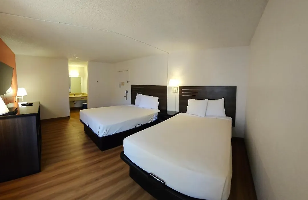 Cathedral Hill Hotel-1