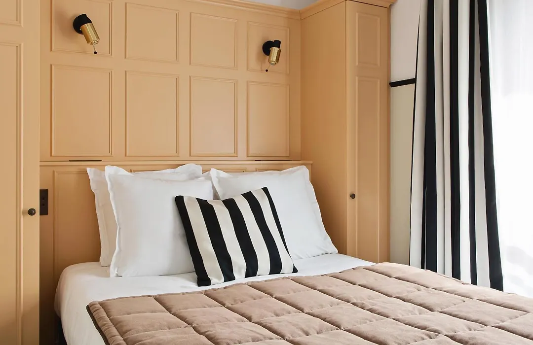 New Hotel Lafayette-1