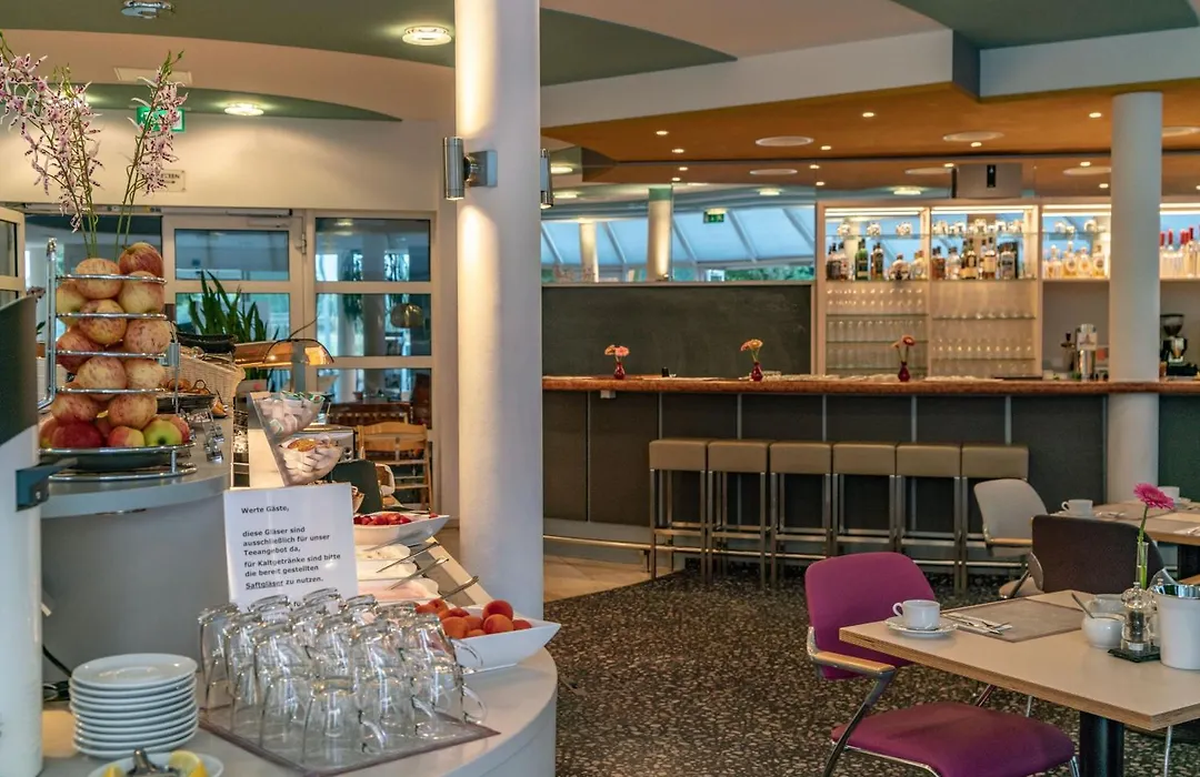 Globana Airport Hotel-1