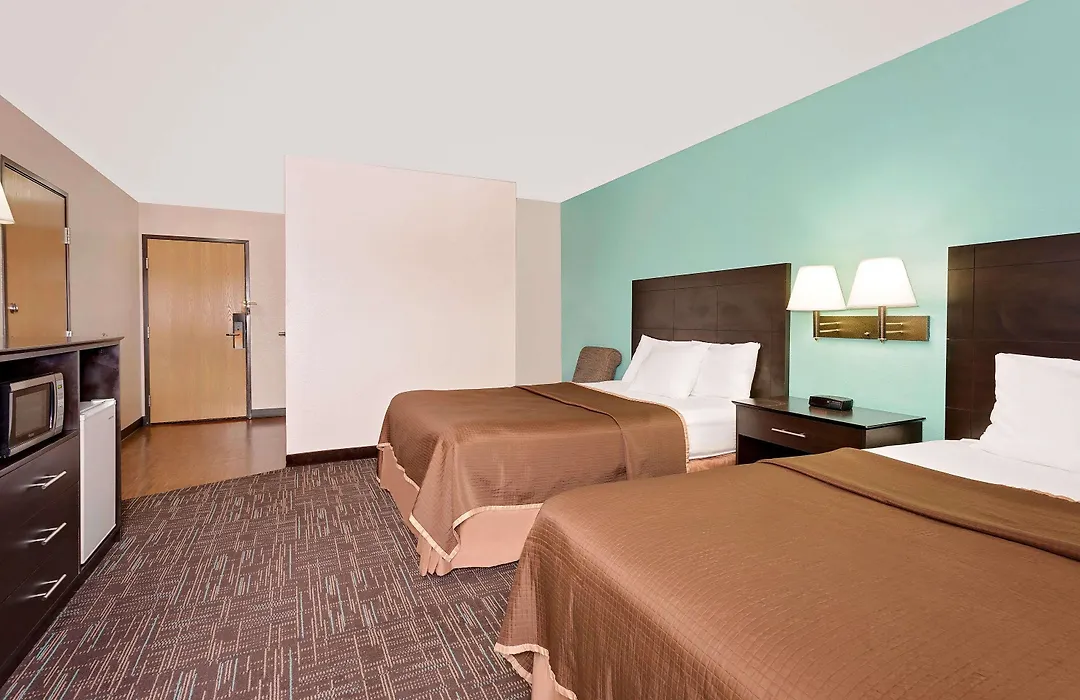 Howard Johnson By Wyndham Gothenburg-1