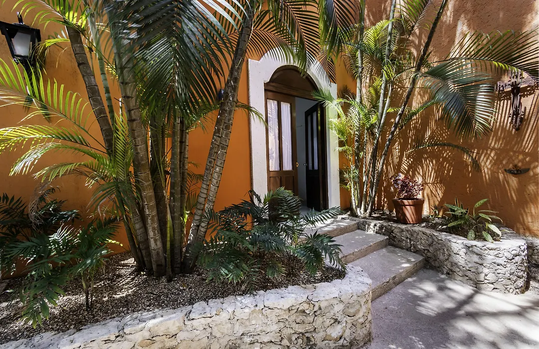 Hotel Casa De Las Flores-1