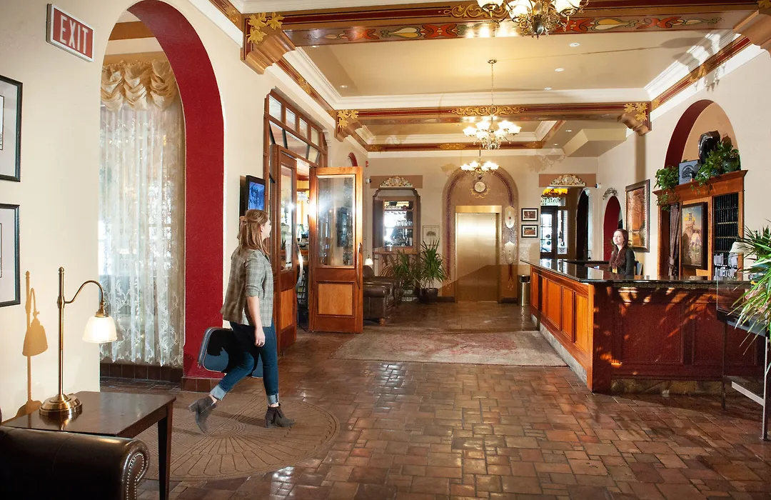 Hotel Monte Vista-1