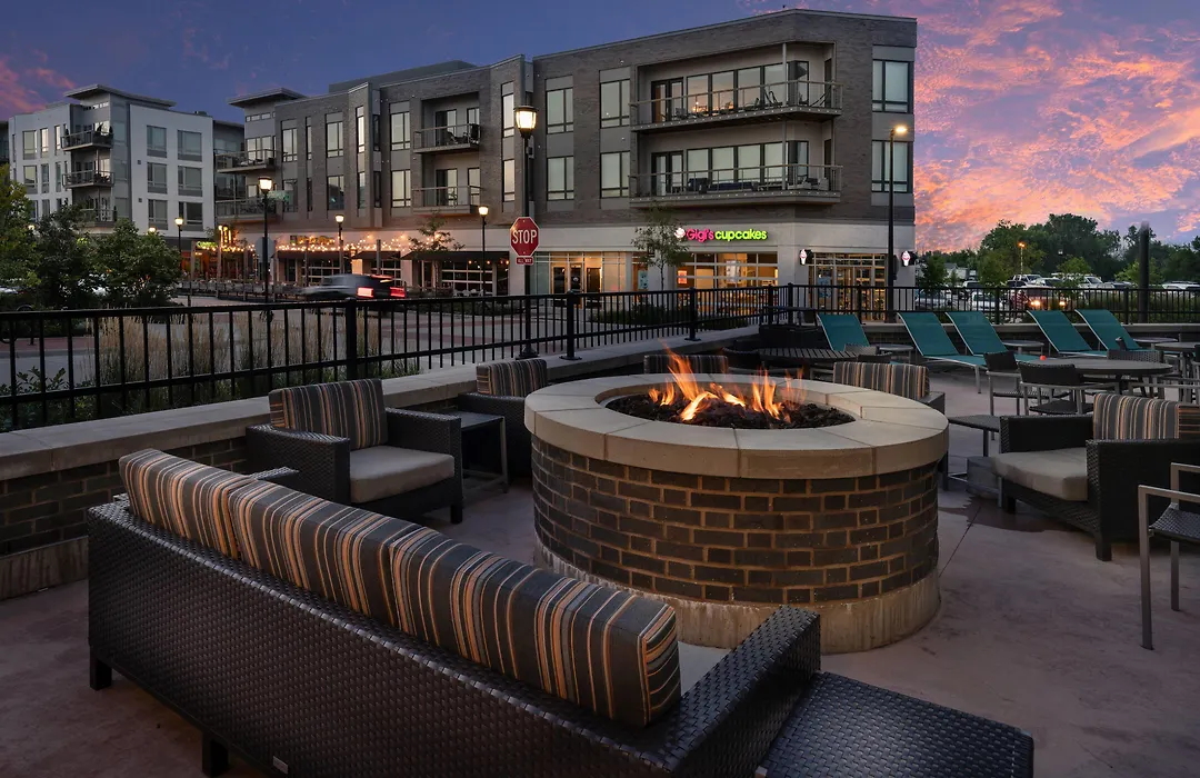 Towneplace Suites By Marriott Milwaukee Oak Creek-1