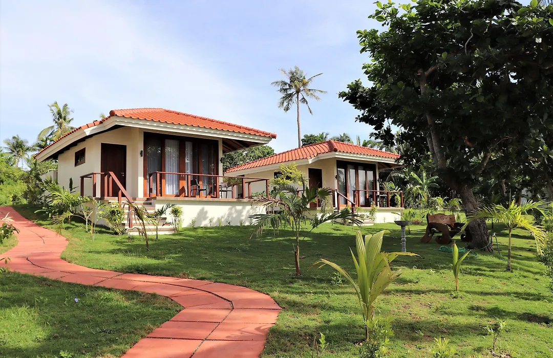 Island View Beachfront Resort-1