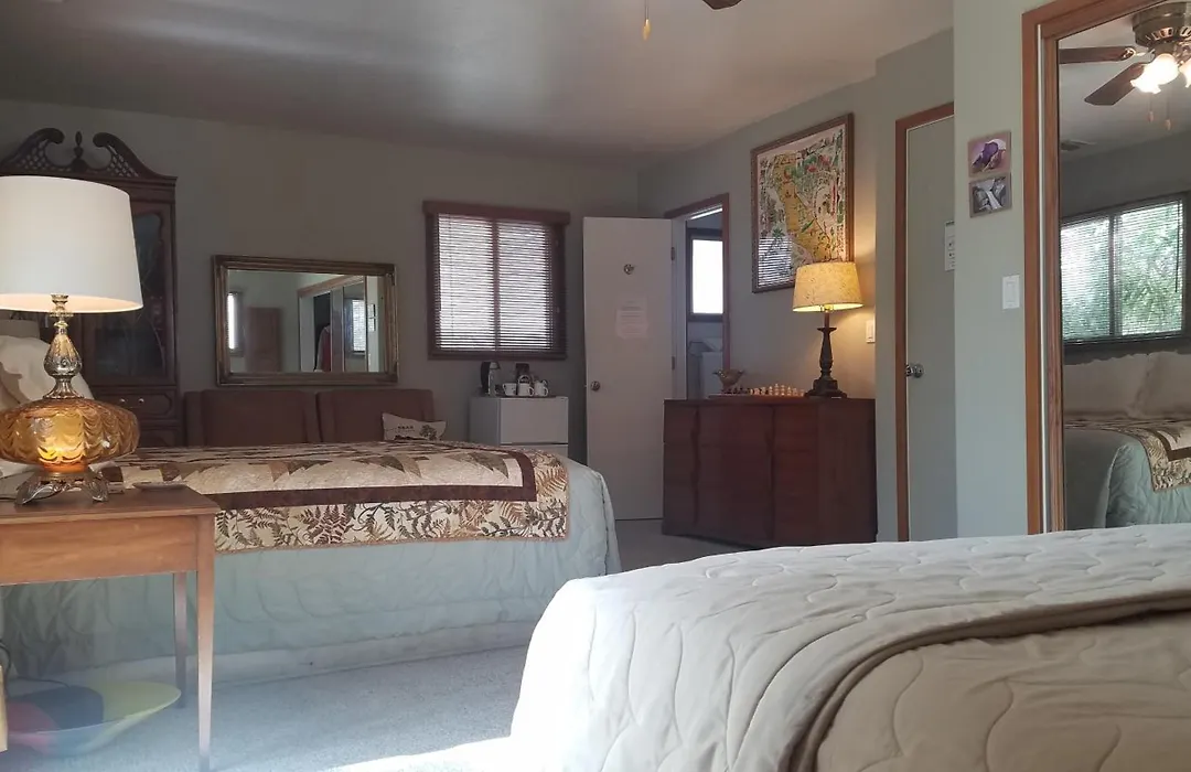 Yosemite Plaisance Bed & Breakfast-1