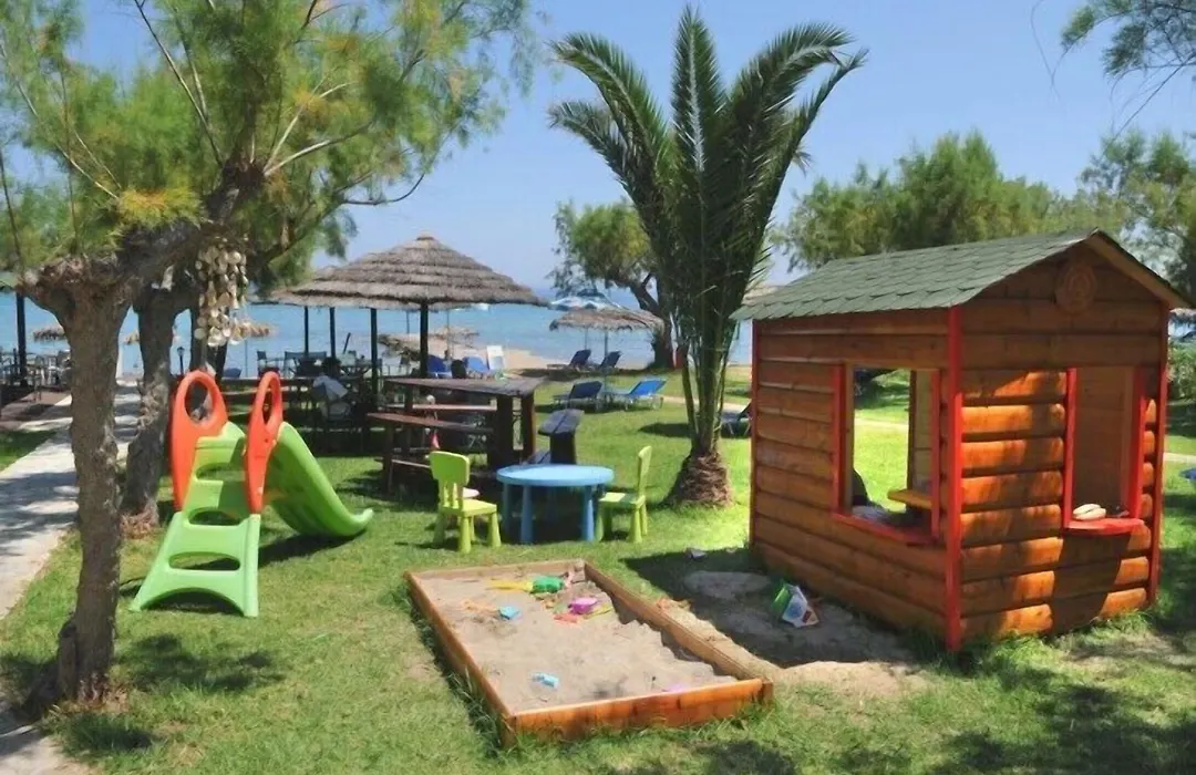 Fiore Beach Studios-1