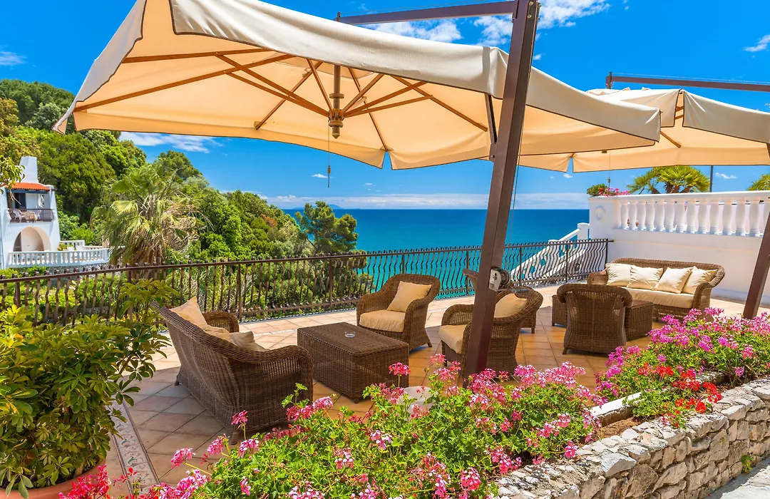 Grand Hotel Le Rocce-1