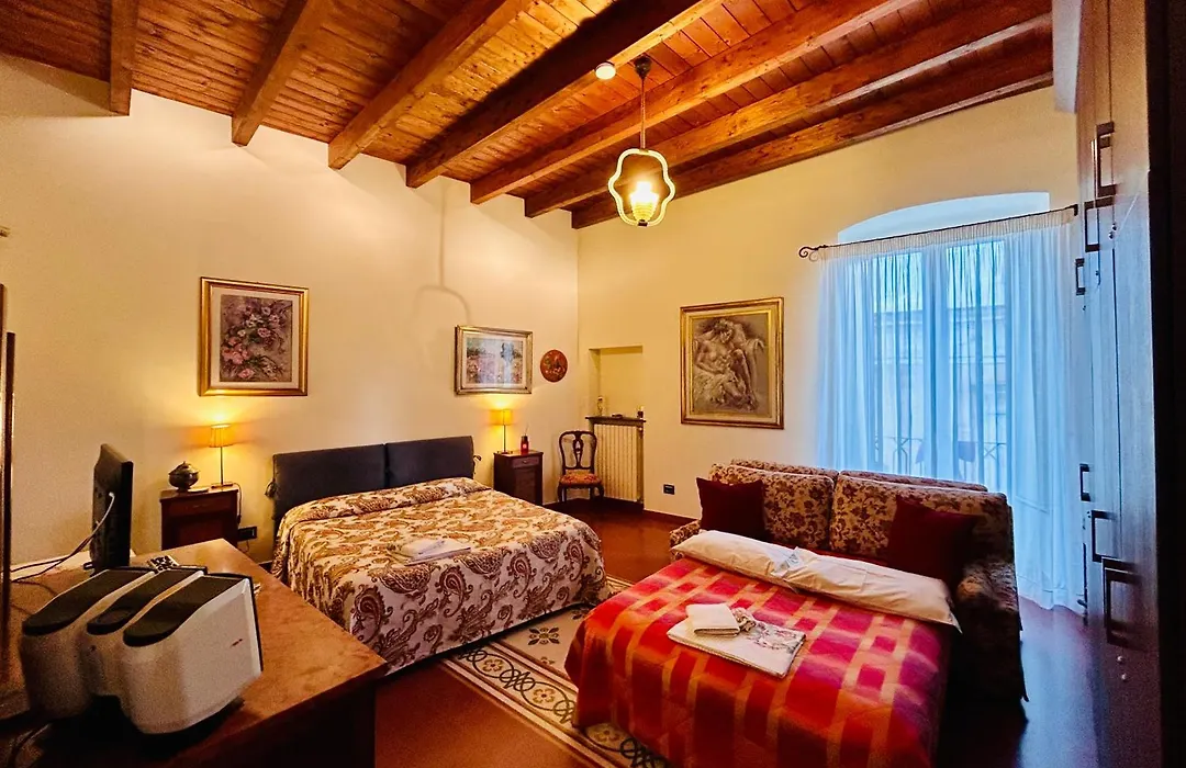 Vinslounge Suite-1