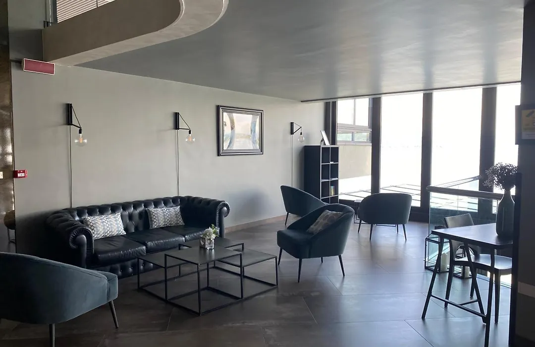 Hotel Concorde-1