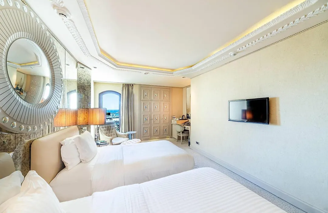 Wyndham Grand Istanbul Kalamis Marina Hotel-1