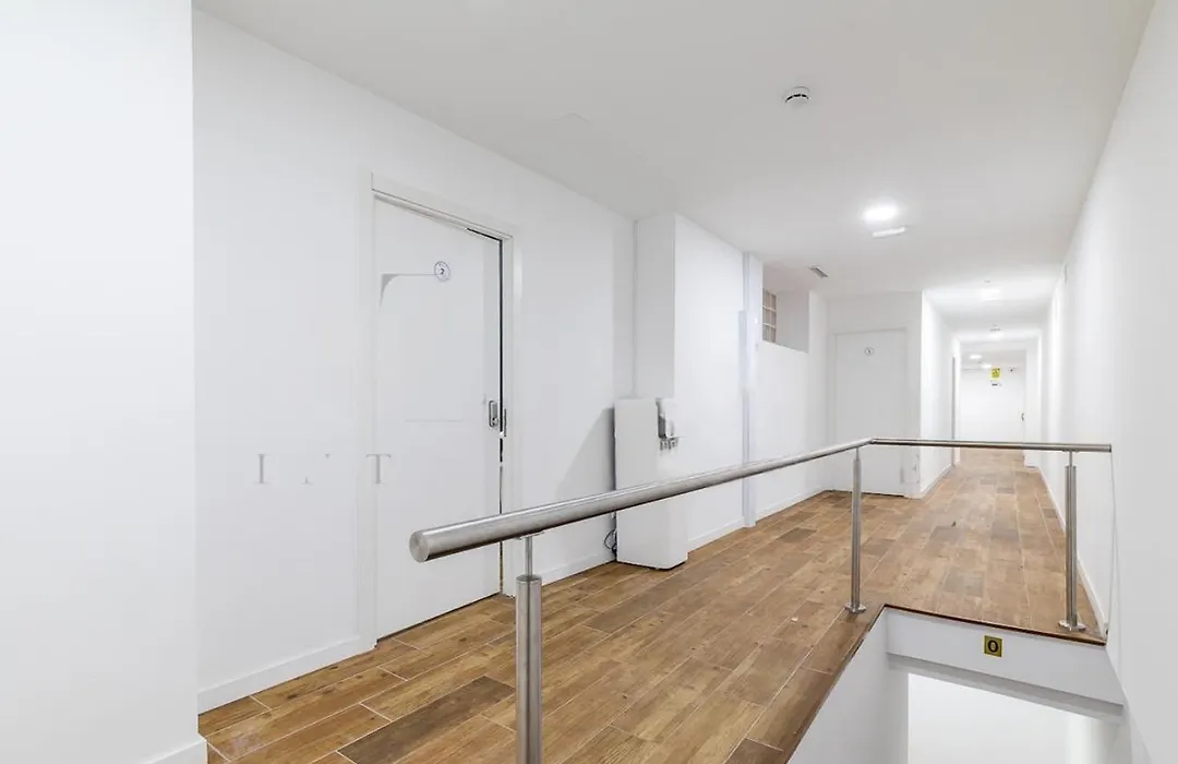 AYZ Luis Cabrera-Auto check-in property-1