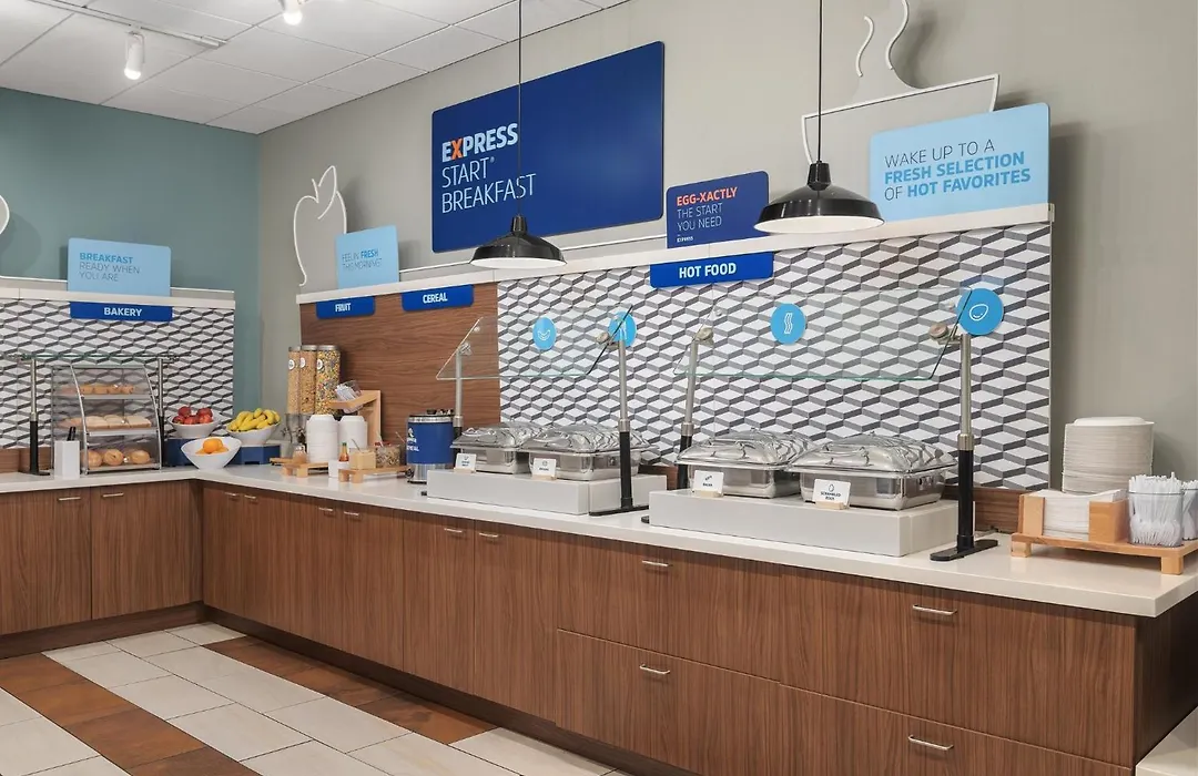 Holiday Inn Express Melbourne West By Ihg-1